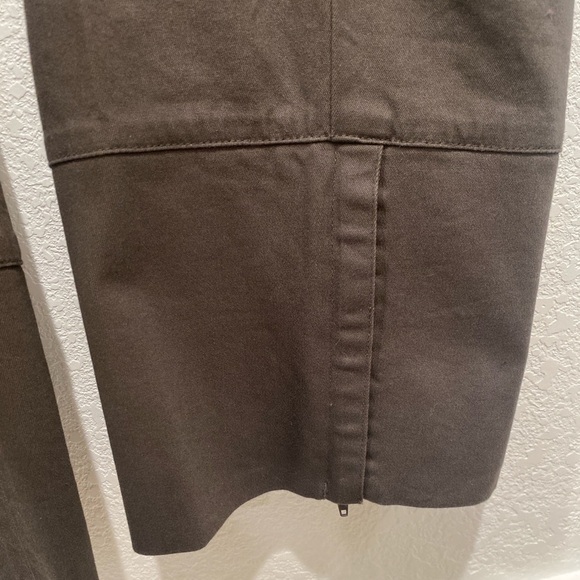 Patagonia casual cotton cropped pants dark olive green size 4 - Picture 3 of 4